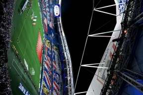 满冠体育 -关于里程碑夜马赛遗憾出局；亚冠转会期刷纪录；更衣室稳定；团队化学反应显著的信息